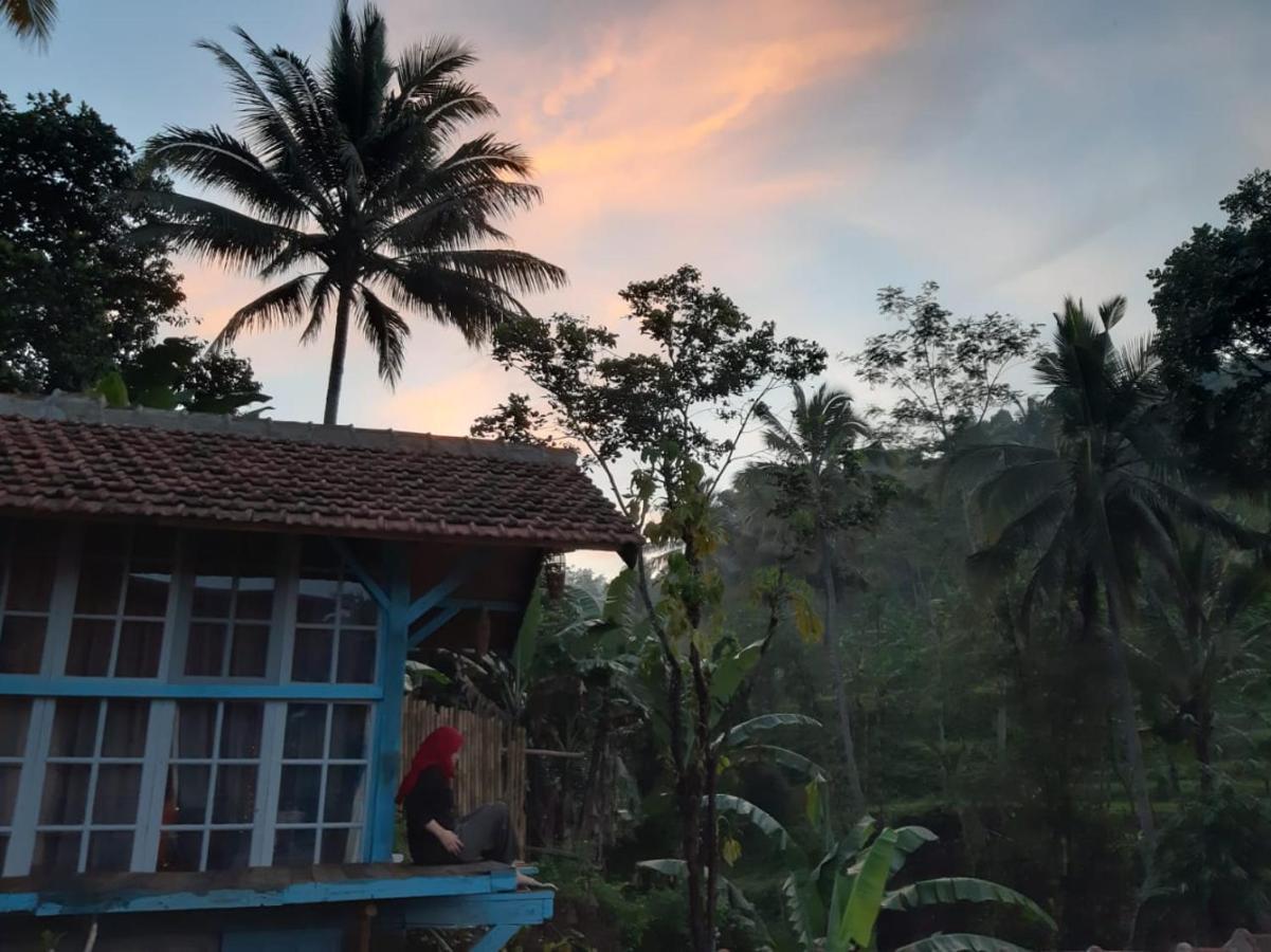 Kai Swargaloka Bandung Exterior foto