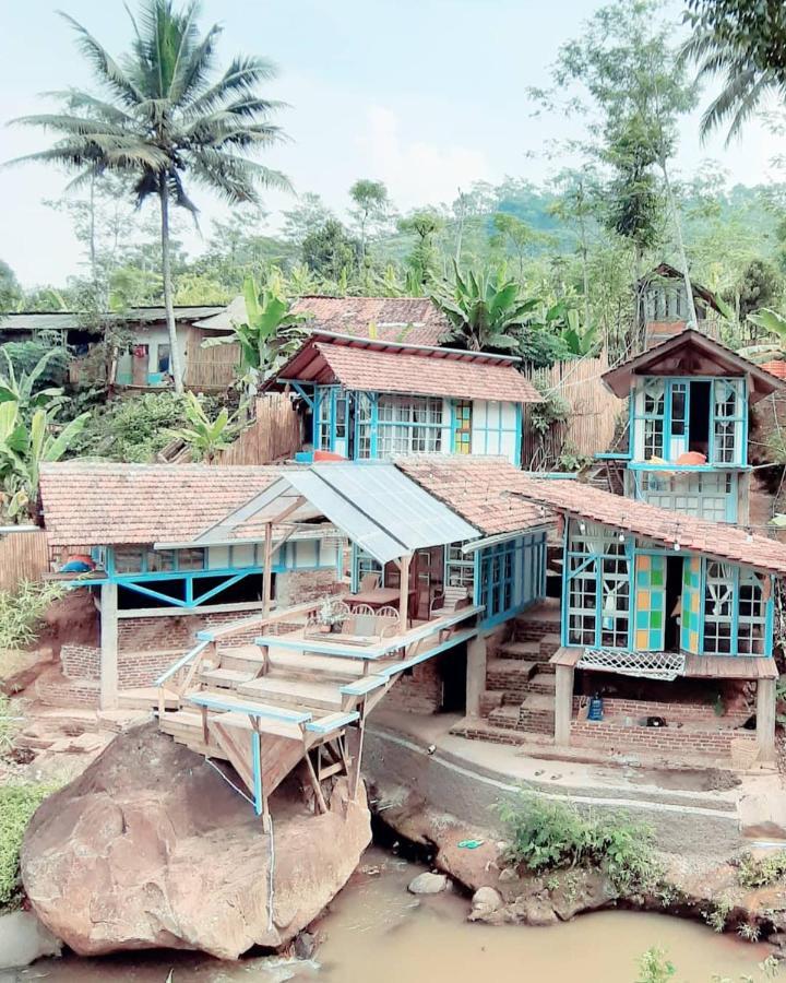 Kai Swargaloka Bandung Exterior foto